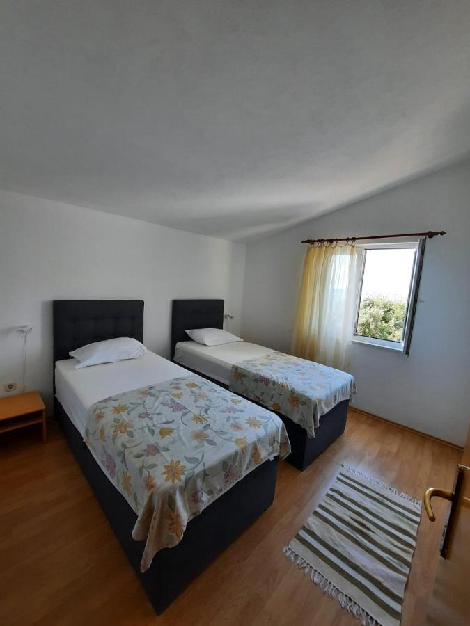Apartments By The Sea Razanj, Rogoznica - 4185 Buitenkant foto